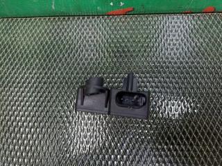 Блок управления задний TESLA MODEL 3 5YJ3 3D1 1097855-00-H, 1089775 4 ракурс Блок управления задний TESLA MODEL 3 5YJ3 3D1 1097855-00-H, 1089775 4 ракурс