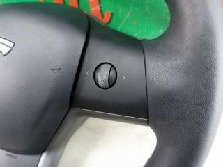 Руль TESLA MODEL 3 5YJ3 3D1 1490214-CN-B 2 ракурс Руль TESLA MODEL 3 5YJ3 3D1 1490214-CN-B 2 ракурс