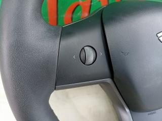 Руль TESLA MODEL 3 5YJ3 3D1 1490214-CN-B 3 ракурс Руль TESLA MODEL 3 5YJ3 3D1 1490214-CN-B 3 ракурс