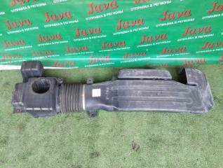 Патрубок воздушного фильтра NISSAN DIESEL 2004