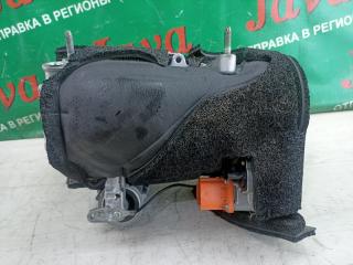 Компрессор кондиционера TESLA MODEL 3 5YJ3 3D1 1501256-00-I 5 ракурс Компрессор кондиционера TESLA MODEL 3 5YJ3 3D1 1501256-00-I 5 ракурс