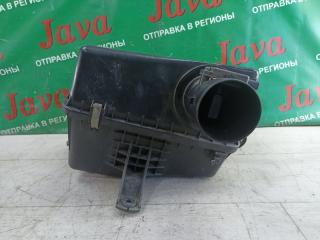 Корпус воздушного фильтра TOYOTA LAND CRUISER UZJ100 2UZ-FE 22204-75020 3 ракурс