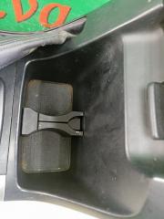 Бардачок между сиденьями TOYOTA LAND CRUISER PRADO VZJ121 5VZ-FE 5 ракурс Бардачок между сиденьями TOYOTA LAND CRUISER PRADO VZJ121 5VZ-FE 5 ракурс