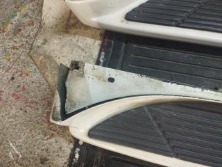 Подножка TOYOTA LAND CRUISER UZJ100 2UZ-FE 5 ракурс