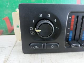 Блок управления климат-контролем CHEVROLET TRAILBLAZER GMT360 LL8 15220318 2 ракурс