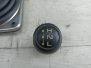 Кожух селектора раздатки TOYOTA LAND CRUISER UZJ100 2UZ-FE 2 ракурс