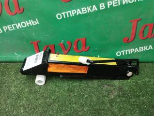 Домкрат AUDI A8 2012