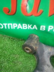 Рычаг правый передний SUZUKI ALTO HA25S K6A 45201-85K10 3 ракурс