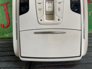 Плафон AUDI A8 4H2 CEUA 4H0951177 5 ракурс Плафон AUDI A8 4H2 CEUA 4H0951177 5 ракурс