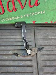 Антенна AUDI A8 4H2 CEUA 4F0035503E 5 ракурс