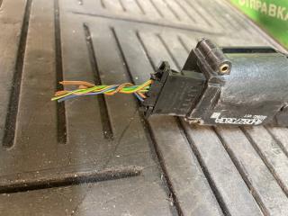 Замок багажника AUDI A8 4H2 CEUA 4H087383A 4 ракурс