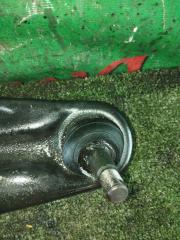 Рычаг правый передний NISSAN NV100 CLIPPER DR17V R06A 45201-64P00 2 ракурс