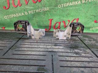 Крепление радиатора BMW 1-SERIES F20 N13B16A 5 ракурс Крепление радиатора BMW 1-SERIES F20 N13B16A 5 ракурс
