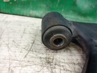 Рычаг правый передний TOYOTA BB QNC21 3SZ-VE 48068-B1090 3 ракурс