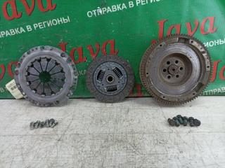 Маховик передний MAZDA SCRUM DG17V R06A 1 ракурс Маховик передний MAZDA SCRUM DG17V R06A 1 ракурс