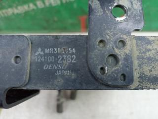 Радиатор акпп передний MITSUBISHI DELICA PE8W 4M40T 3 ракурс