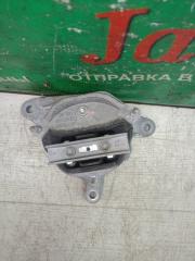 Подушка акпп задняя AUDI A8 4H2 CEUA 8K0399151 2 ракурс Подушка акпп задняя AUDI A8 4H2 CEUA 8K0399151 2 ракурс