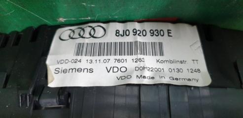 Спидометр AUDI TT 8J3 BUB 8J0920930E 3 ракурс
