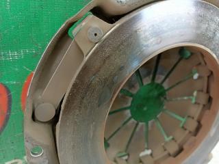 Маховик HONDA ACTY HH5 E07Z 4 ракурс Маховик HONDA ACTY HH5 E07Z 4 ракурс