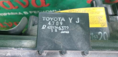 Радиатор основной передний TOYOTA PORTE NSP140 1NR-FE 3 ракурс