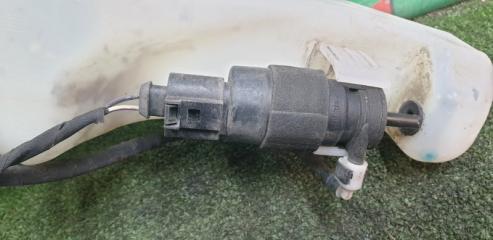 Бачок омывателя AUDI A8 4H2 CEUA 4H0955451B 5 ракурс