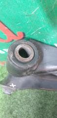 Рычаг правый передний TOYOTA RACTIS NCP120 1NZ-FE 48068-59155 3 ракурс