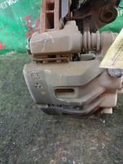 Ступица правая передняя NISSAN SERENA TNC24 QR20DE 2 ракурс