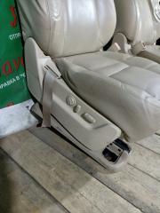 Сиденье переднее CADILLAC ESCALADE GMT926 L92 3 ракурс