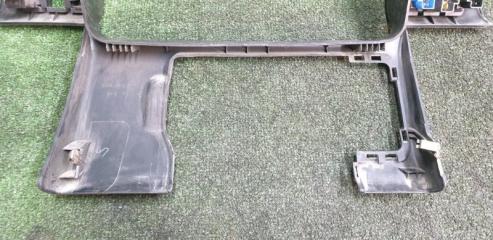 Консоль под щиток приборов ELF 2001 NKR71 4HG1