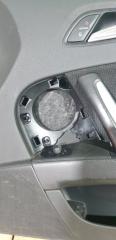 Обшивка дверей передняя AUDI TT 8J3 BUB 3 ракурс