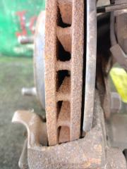 Ступица правая передняя HONDA STEPWGN RK5 R20A 4 ракурс