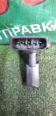 Датчик расхода воздуха передний TOYOTA TUNDRA UCK40 2UZ-FE 22204-0F010 2 ракурс