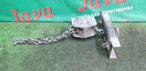 Крепление запаски переднее MAZDA TITAN 2004 контрактная Крепление запаски переднее MAZDA TITAN 2004