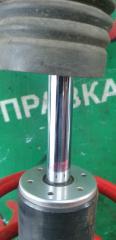 Стойка передняя TOYOTA RAIZE A200A 1KR-VET 3 ракурс