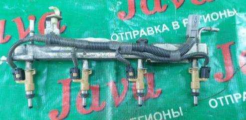Топливная рейка левая LEXUS LX570 URJ201 3UR-FE 2381538010 3 ракурс