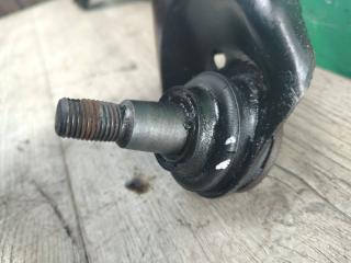 Рычаг правый передний TOYOTA IPSUM ACM26 2AZ-FE 48068-29255 4 ракурс