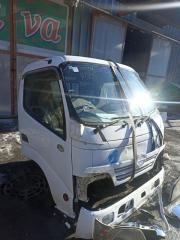 Кабина HINO DUTRO XZU548 N04C-UE 4 ракурс Кабина HINO DUTRO XZU548 N04C-UE 4 ракурс