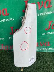 Запчасть щечка передняя левая ISUZU ELF 2004