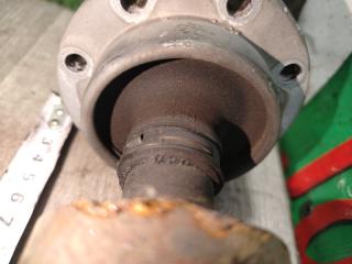 Кардан передний JEEP WRANGLER JK ERB P52123909AA 3 ракурс Кардан передний JEEP WRANGLER JK ERB P52123909AA 3 ракурс