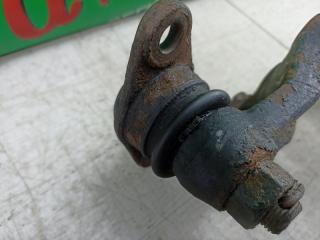 Рычаг правый передний NISSAN CEDRIC ENY34 RB25DET 4 ракурс Рычаг правый передний NISSAN CEDRIC ENY34 RB25DET 4 ракурс