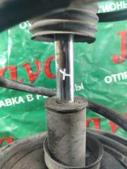 Стойка правая передняя TOYOTA RAV4 SXA11 3S-FE 3 ракурс Стойка правая передняя TOYOTA RAV4 SXA11 3S-FE 3 ракурс