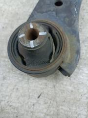Рычаг правый передний HONDA STEPWGN RK5 R20A 51350-SZW-901 2 ракурс