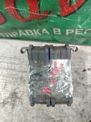 Колодки тормозные передние MAZDA DEMIO DW3W B3 B4Y5-33-28Z 2 ракурс