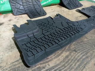 Коврик передний JEEP WRANGLER JK ERB 3 ракурс