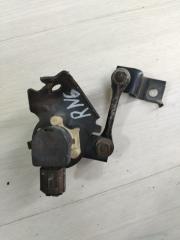 Датчик контроля высоты передний HONDA STREAM RN6 R18A 82821-30600 2 ракурс