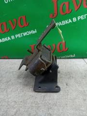 Фото запчасти подушка двигателя передняя левая ISUZU ELF 2005 контрактная запчасть Запчасть подушка двигателя передняя левая ISUZU ELF 2005