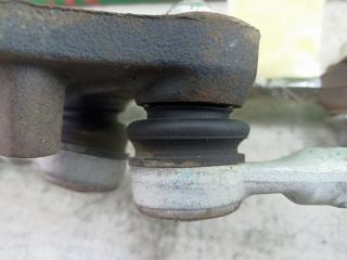 Рулевая рейка передняя DAIHATSU HIJET TRUCK S211P KF-VE 5 ракурс Рулевая рейка передняя DAIHATSU HIJET TRUCK S211P KF-VE 5 ракурс