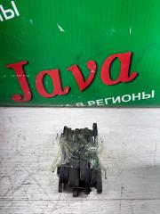 Колодки тормозные передние NISSAN DAYZ B21W 3B20 41060-6A00E 1 ракурс