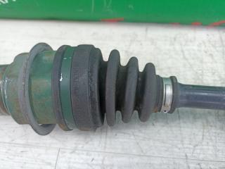 Привод правый передний TOYOTA ROOMY M900A 1KR-FE 3 ракурс Привод правый передний TOYOTA ROOMY M900A 1KR-FE 3 ракурс