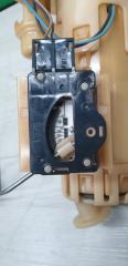 Бензонасос задний SUZUKI WAGON R MH35S R06A 15100-63R01 2 ракурс